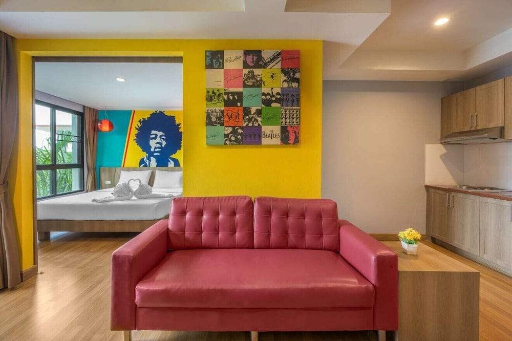 Anchan Boutique Hotel- Sha Plus Чалонг Екстер'єр фото