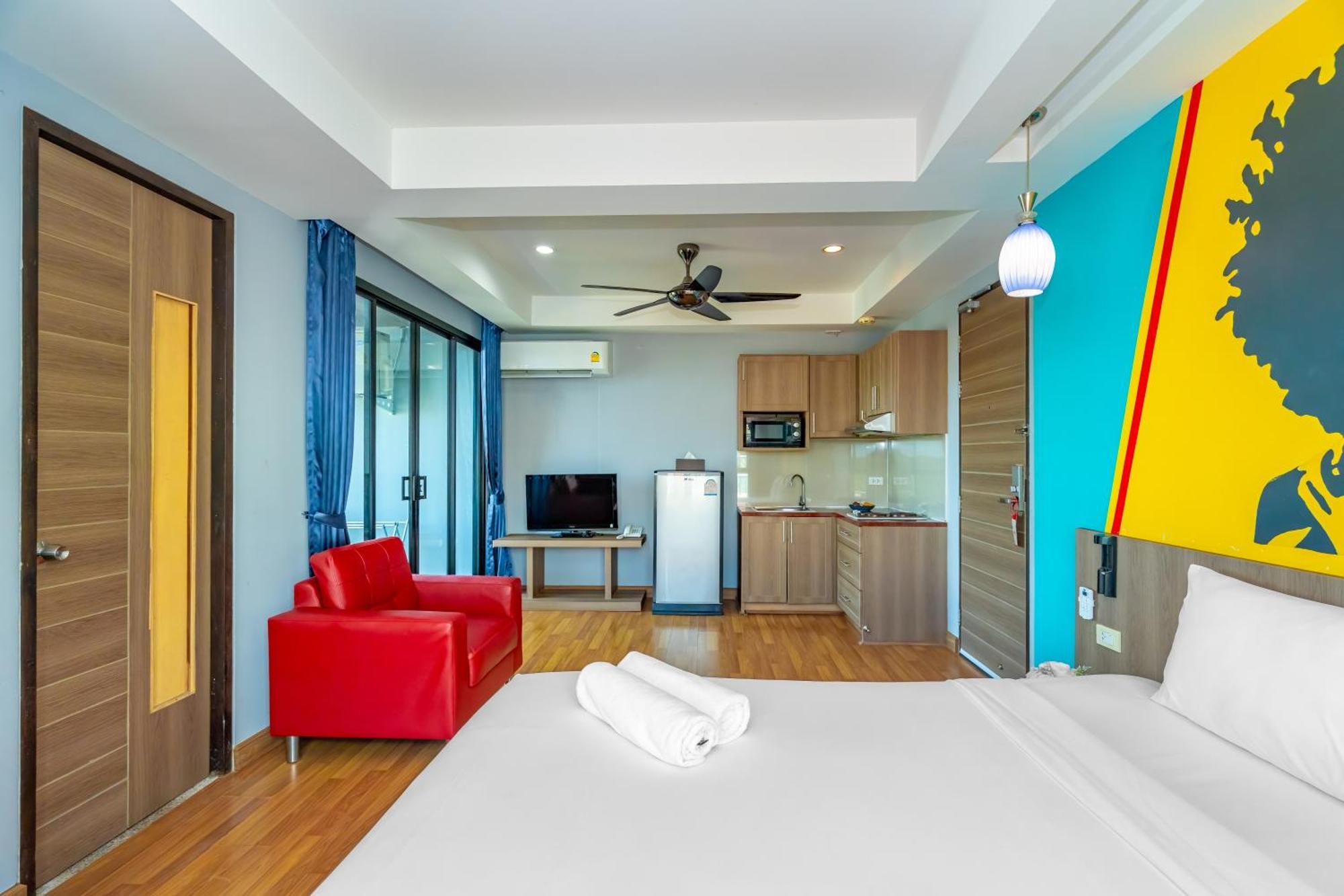Anchan Boutique Hotel- Sha Plus Чалонг Екстер'єр фото